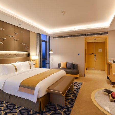 Holiday Inn Haikou West Coast By Ihg Εξωτερικό φωτογραφία