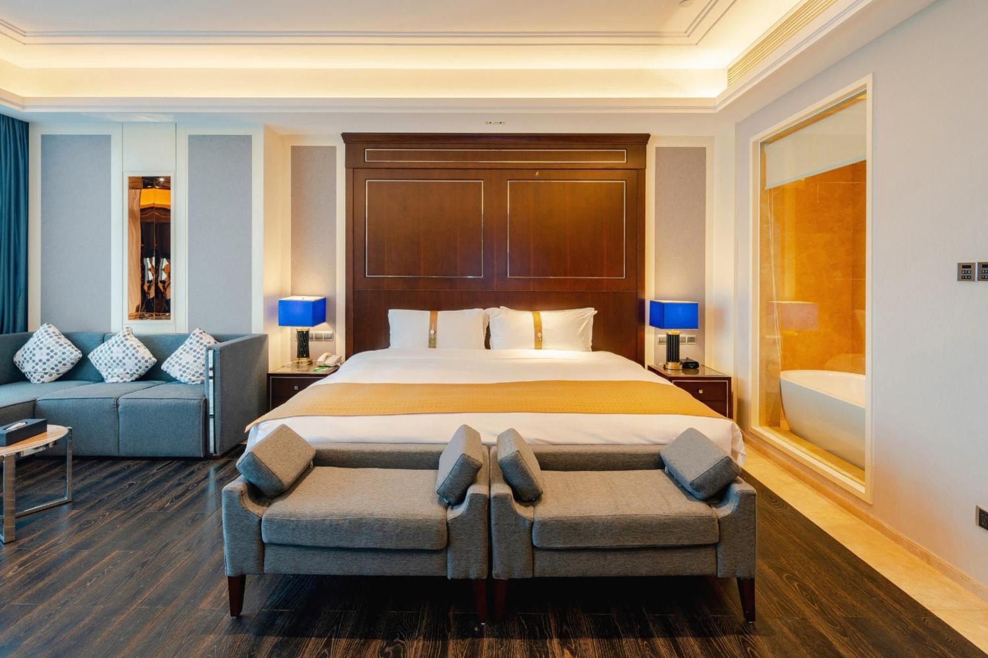 Holiday Inn Haikou West Coast By Ihg Εξωτερικό φωτογραφία
