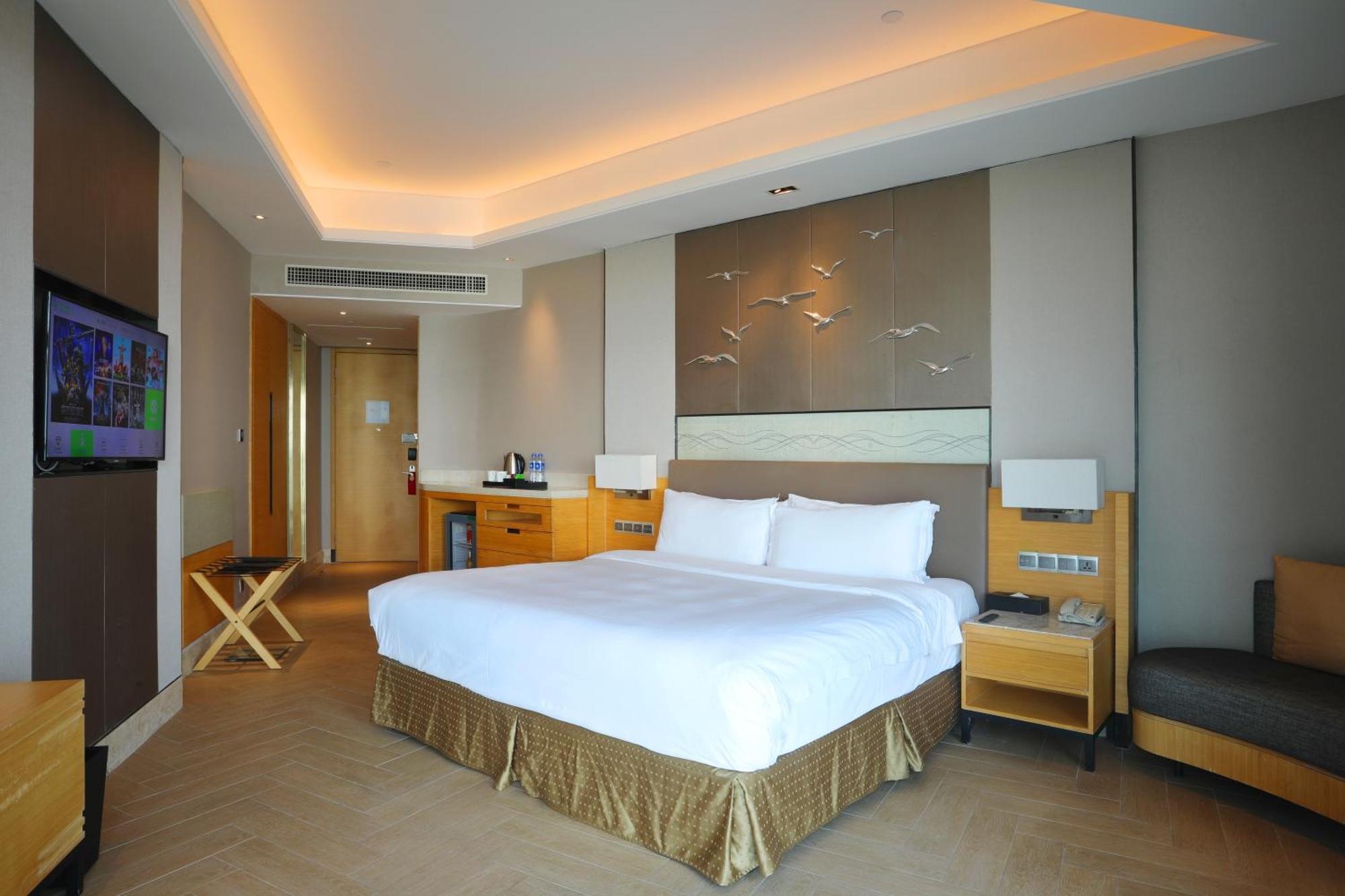 Holiday Inn Haikou West Coast By Ihg Εξωτερικό φωτογραφία